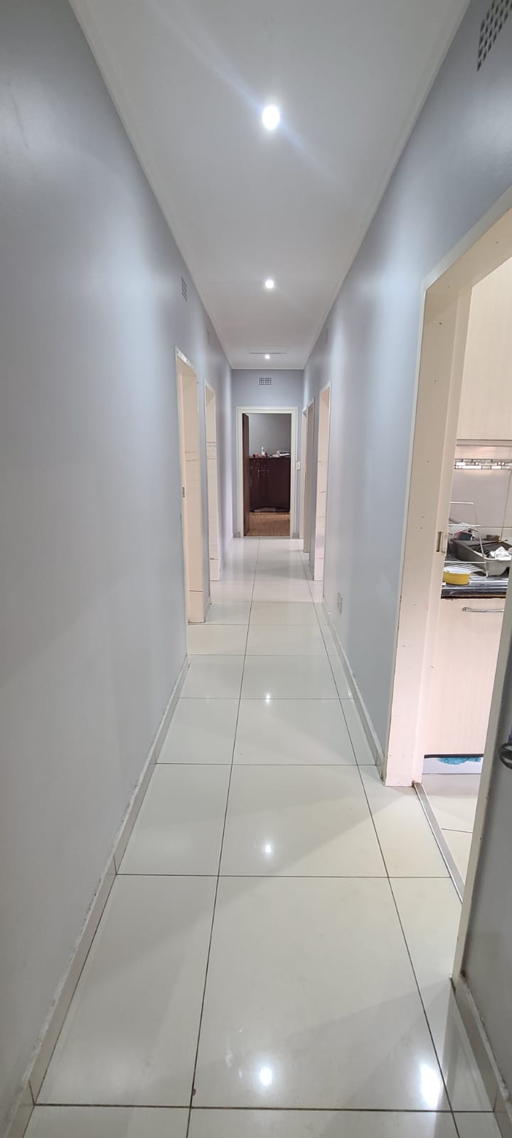 4 Bedroom Property for Sale in Flamwood North West